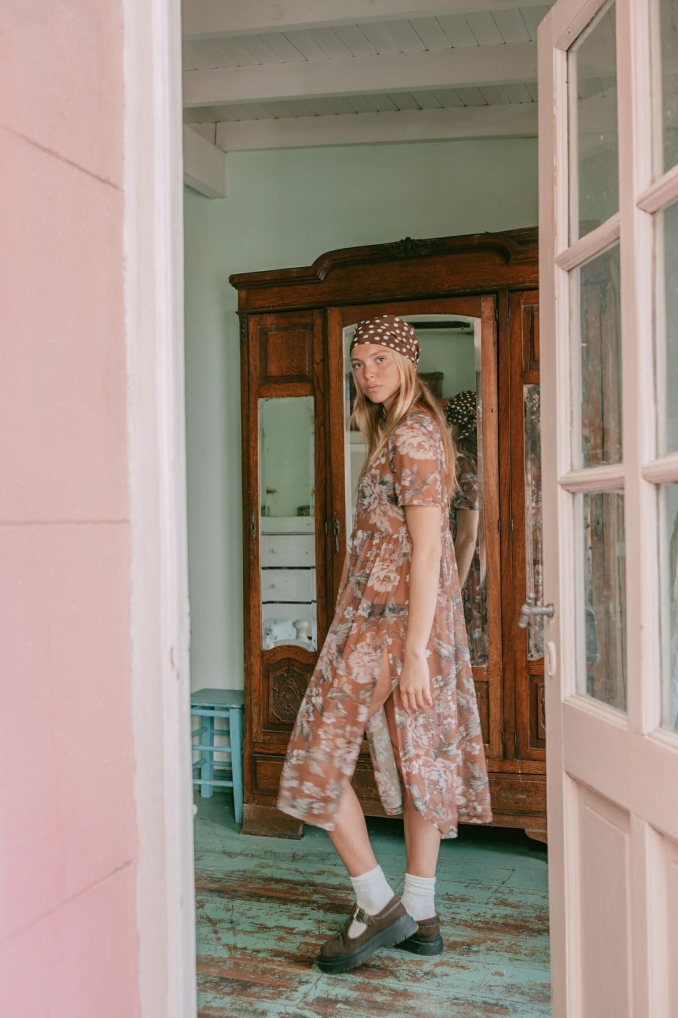 Enamorarte dress- Brown